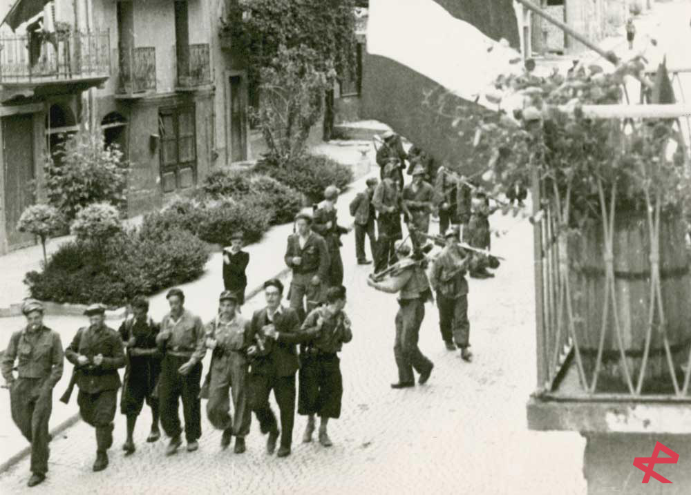 LA LIBERAZIONE A PONT-SAINT-MARTIN (Archivio Ihr Isr VdA, Aosta - FISR.VdA.07A_1944-1945_029r)